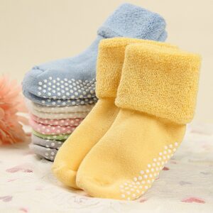 Chaussettes bébé antidérapantes confort hivernal
