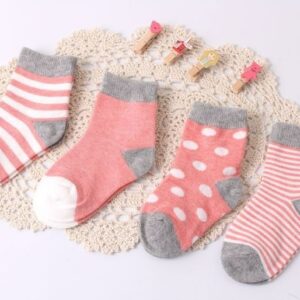 Lot de 4 paires de chaussettes vintage rouges pour bébé